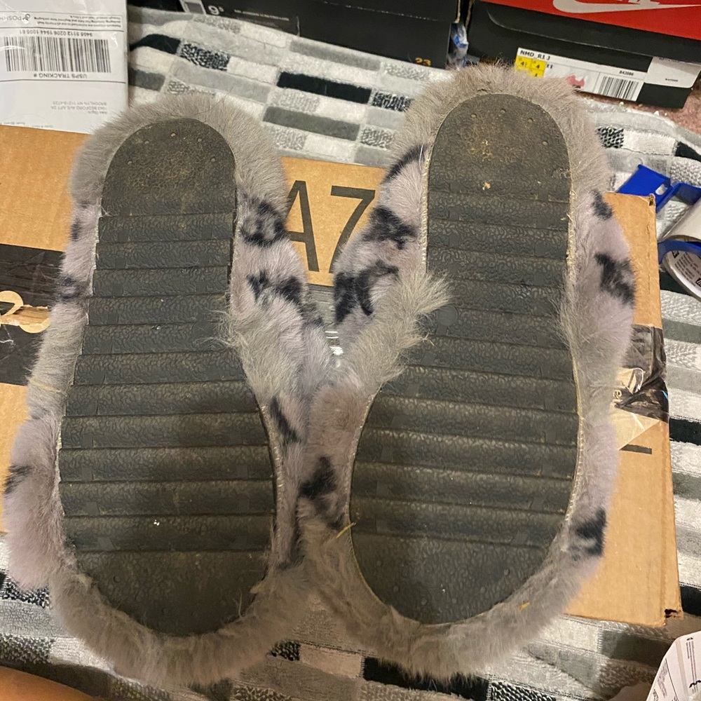 Fuzzy Slides - image 3